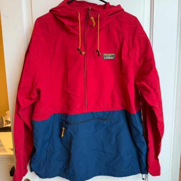 L.L. Bean Mountain Classic Anorak Jacket Windbreaker Red & Navy Blue XL - Picture 1 of 4